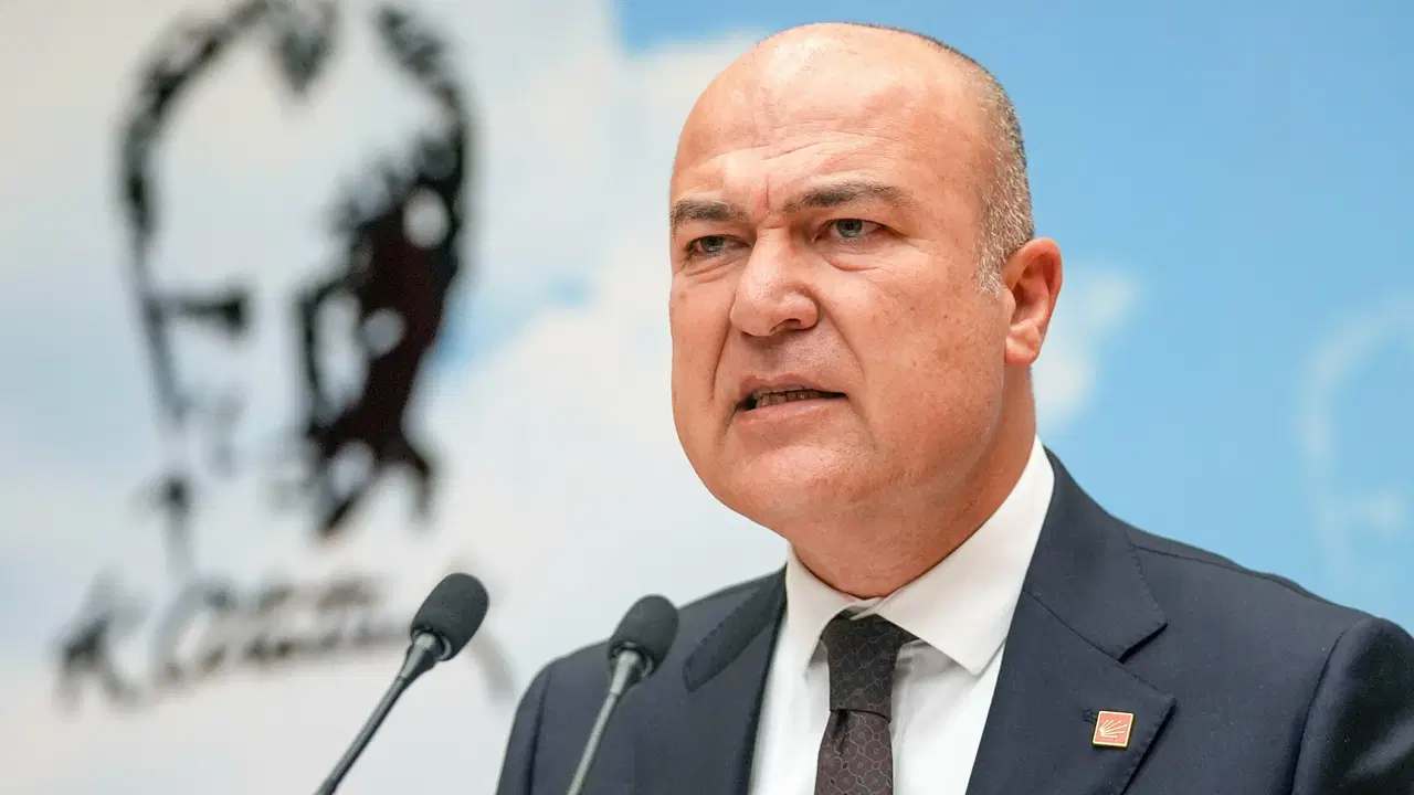 CHP'li Murat Bakan'dan 15 Temmuz Genelgesine Sert Eleştiri: "15 Temmuz Yeni Bir Kuruluş Değildir"