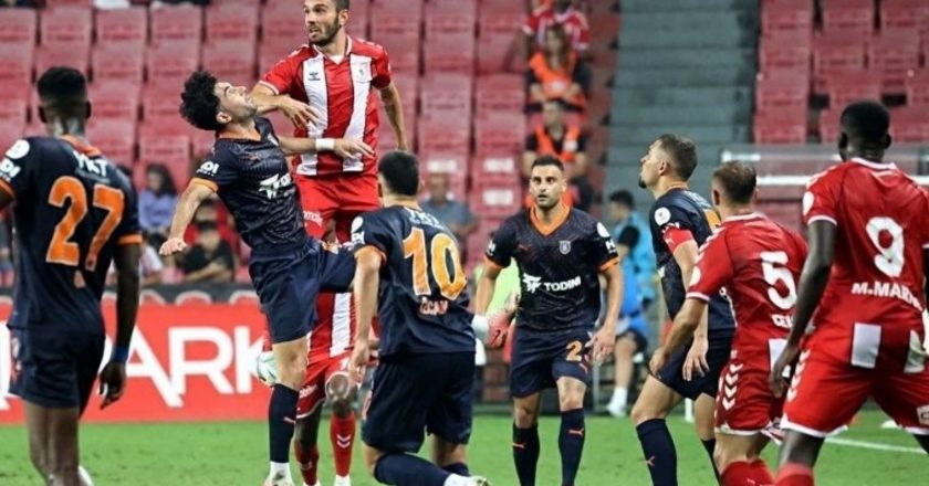 Erteleme maçında Samsunspor Başakşehir'i rahatlıkla mağlup etti! – En güncel spor haberleri