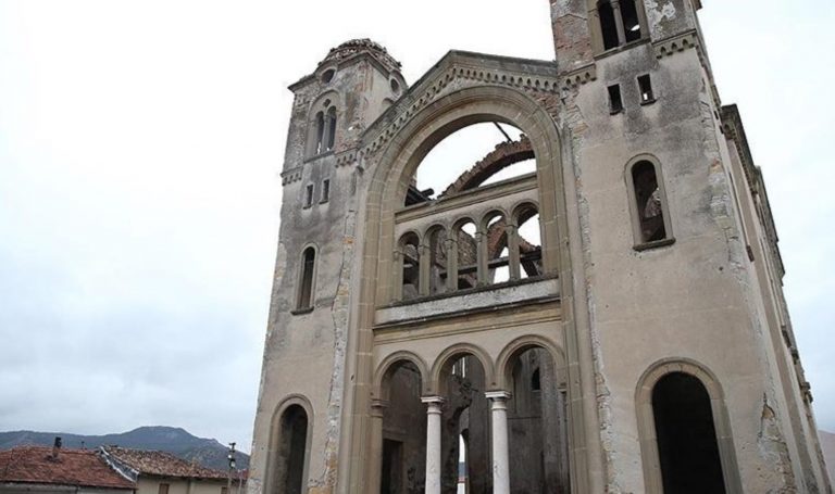 Aya Yorgi dağılıyor! – Kültür ve sanata dair son dakika haberleri