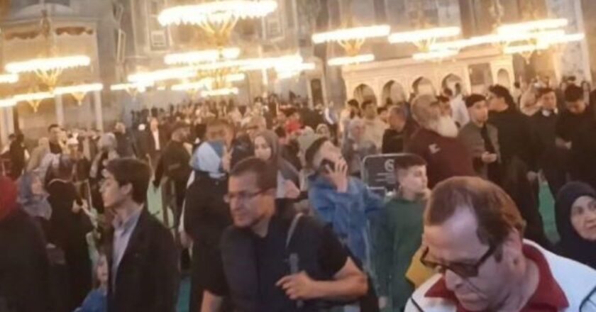 Kamerada Hagia Sophia'daki Deprem Paniği – Türkiye Haberlerini Kırma