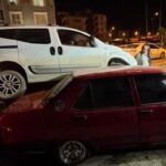 Hatay'da ilginç bir kaza! Satmak üzere olduğu park edilmiş aracından hafif bir ticari araç çıktı, acı çekti