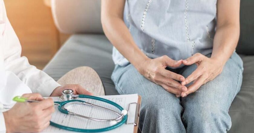 Her iki kadının 1'in ortak sorunu: idrar inkontinansı