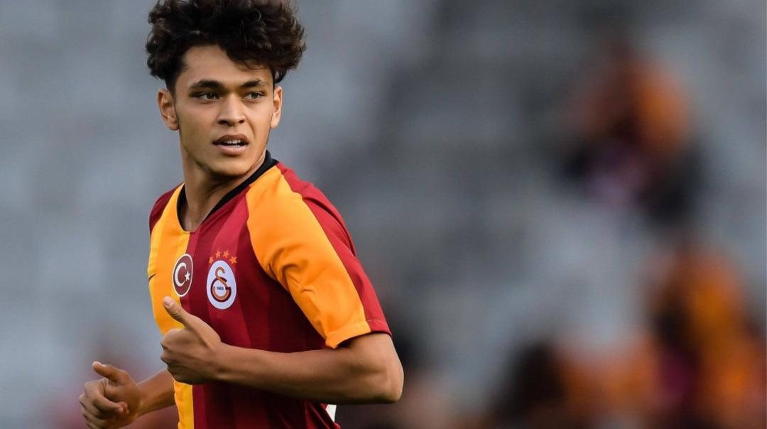Bir zamanlar Galatasaray'ın genç yıldızı! Şimdi TFF 2. Lig'e transfer edildi .... Mustafa 2 Kapısından Şaşırtıcı Karar