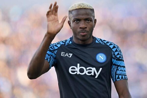 Osimhen için Galatasaray ile anlaşan Napoli, yeni transferini resmen duyurdu! İşte Osimhen yerine alınan isim …
