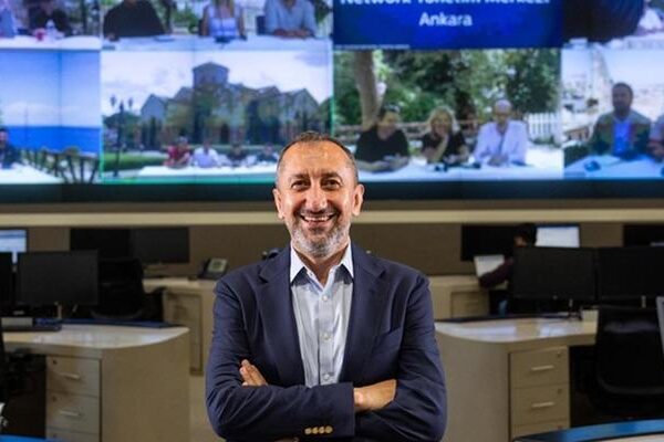 Türk Telekom üit Öal'in CEO'su: “9 milyondan fazla aileye 1 Gbps erişim hızı sunuyoruz”