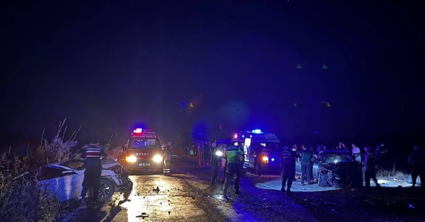 Baliekesir'de bir zincir trafik kazasında 9 kişi yaralandı