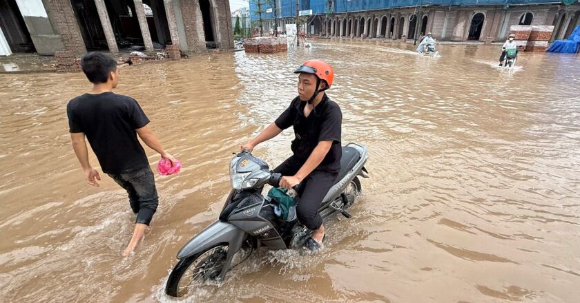 Güney'de güçlü yağmurlar, sellere ve heyelanlara yol açtı: en az 8 ölüm