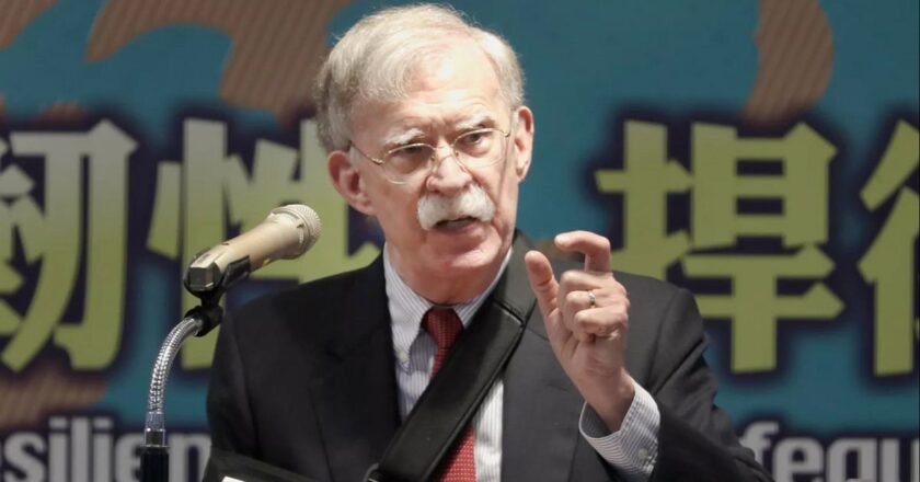 FBI, Trump John Bolton'un evinin eski Ulusal Meclis Üyesi'nin evini aradı