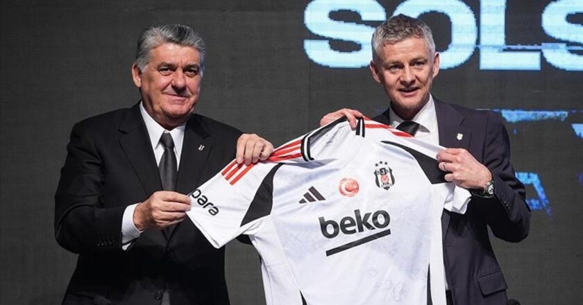 Beşiktaş transferde önlemler aldı! Vaclav Cerny, Mahdi Tararemi ve Rıdvan Yulmaz gündemde