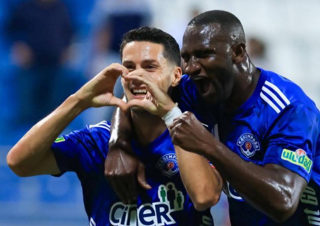 Fenerbahçe'den Kasmpaşa'da kritik puan kaybı! Sarı-Lacivertliler 10 kişi kalan rakibi geçemedi 4
