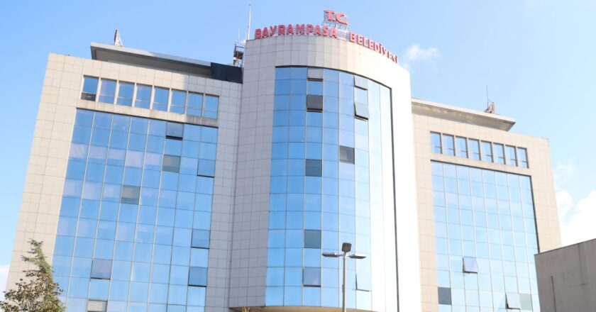Bayrampaşa Belediye Başkan Vekili davasında yürütmeyi durdurma kararı çıktı