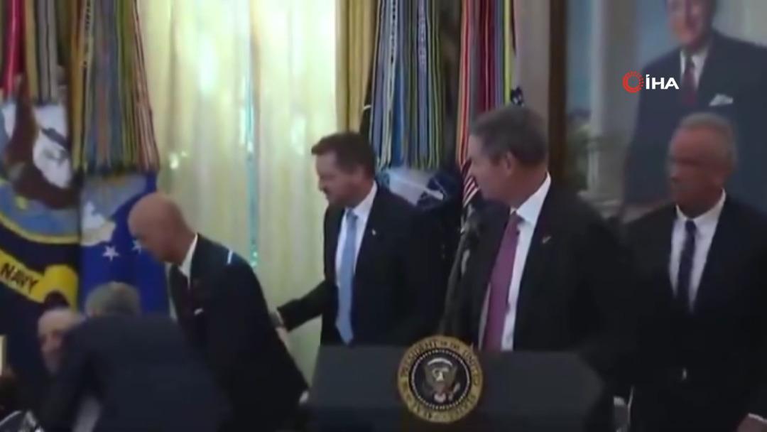 Kim olduğu bir sır! Doktor Mehmet Öz anında müdahale etti: Donald Trump'ın odasındaki panik kameraya yansıdı