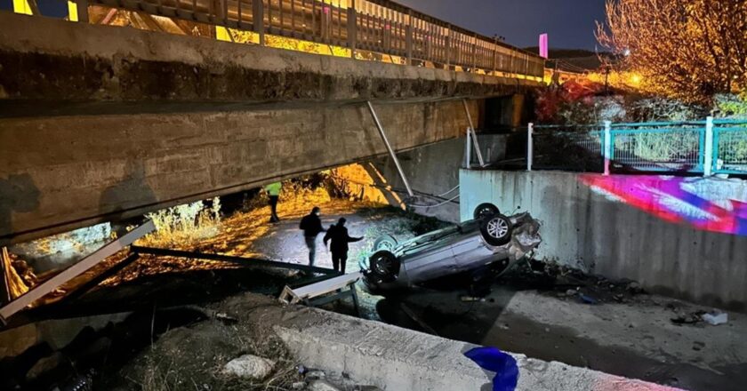 Tunceli'de otomobil dereye uçtu; Uzman çavuş hayatını kaybetti