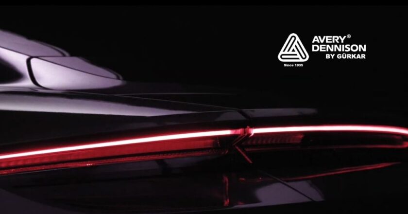 En Kaliteli Araç Kaplama Folyosu ile Aracınıza Yeni Bir Kimlik Kazandırın