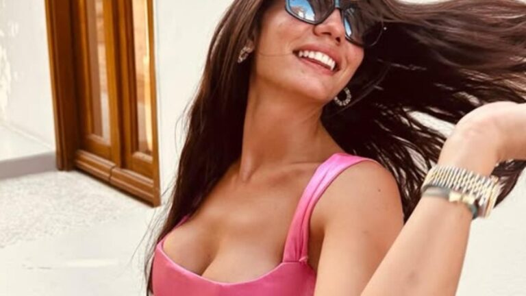Eşref Rüya’nın Nisan’ı Demet Özdemir peş peşe paylaştı! Beğeni yağdı