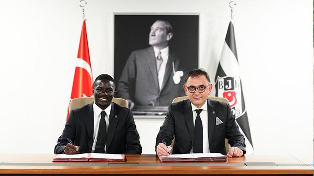 Beşiktaş, Kassoum Ouattara ile 4 yıllık sözleşme imzaladı!